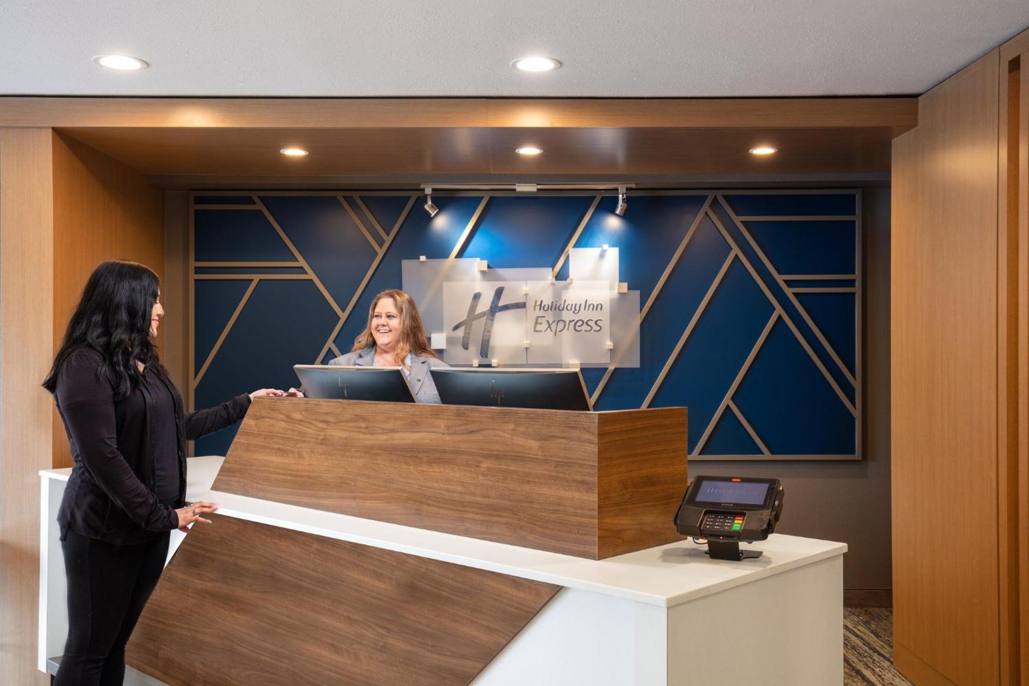 Holiday Inn Express Bothell By Ihg Екстер'єр фото